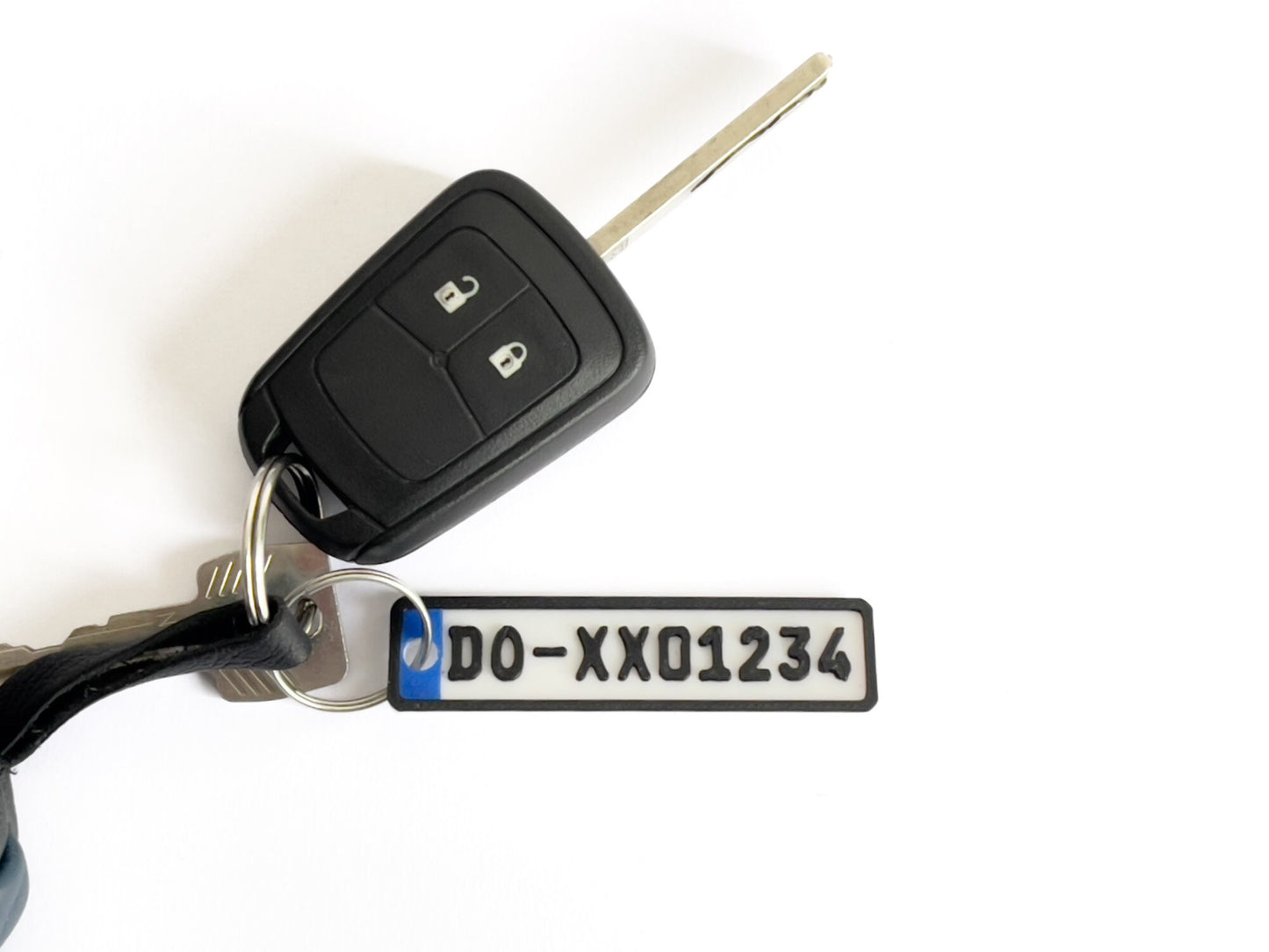 Custom car license plate keychain